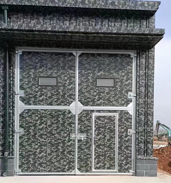 新市工业平开门