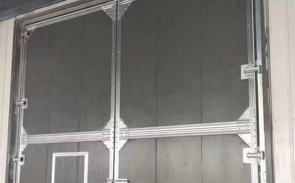 新市兰州厂房新市工业门选购与使用指南：打造高效安全的生产环境